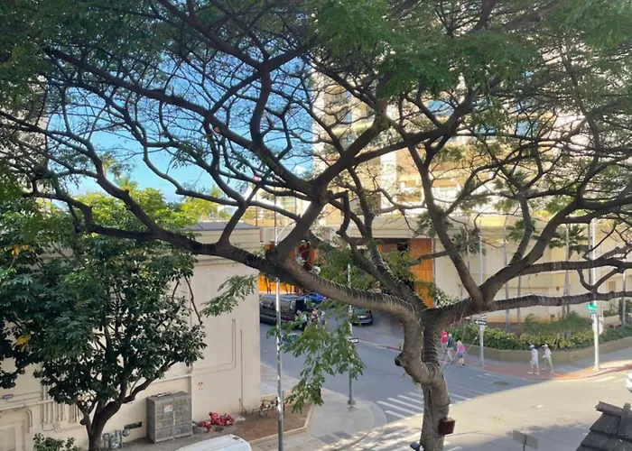 Stylish Studio Near Kuhio Beach
